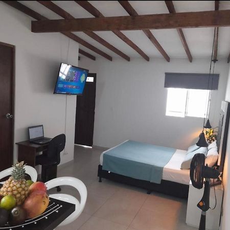 Vip Apartasuites Rosales メデジン エクステリア 写真
