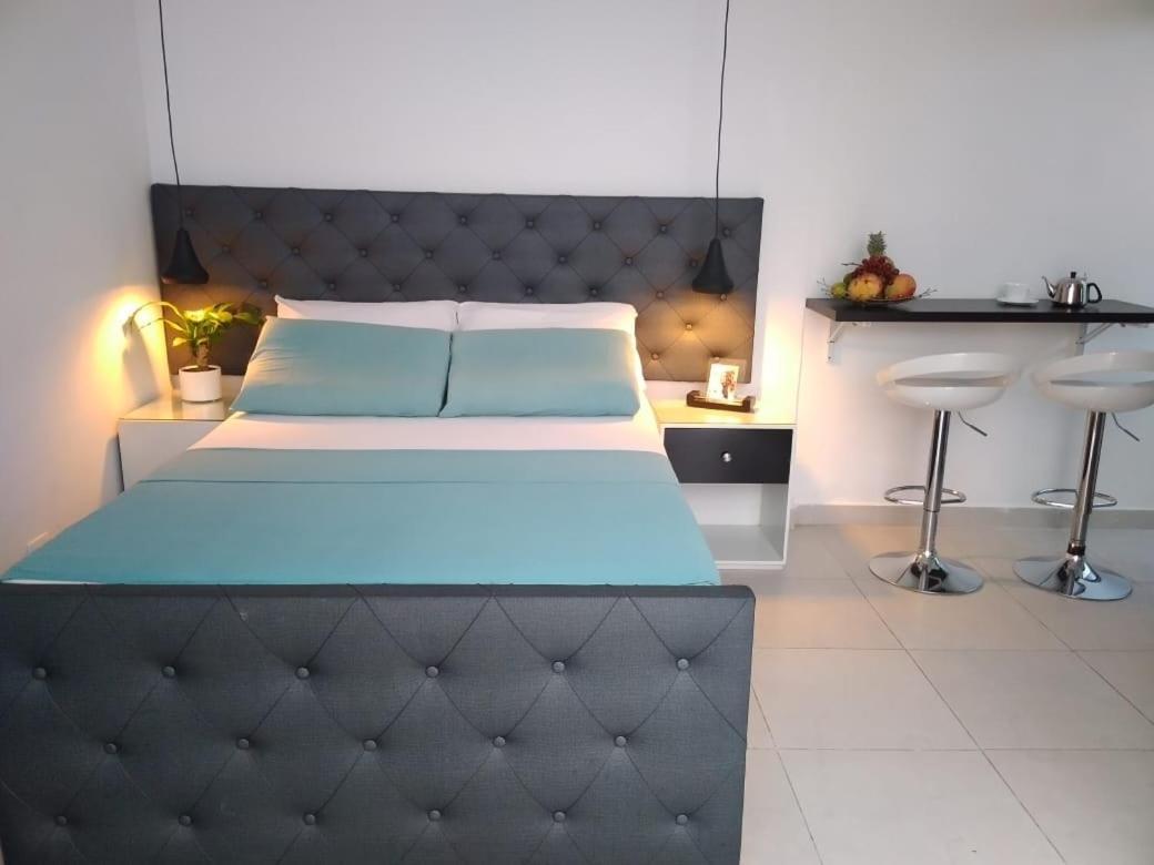 Vip Apartasuites Rosales メデジン エクステリア 写真