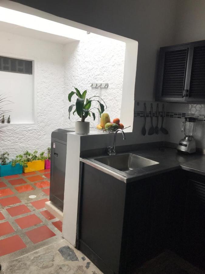 Vip Apartasuites Rosales メデジン エクステリア 写真