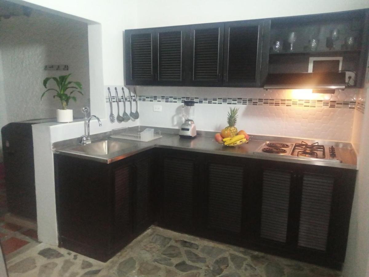 Vip Apartasuites Rosales メデジン エクステリア 写真